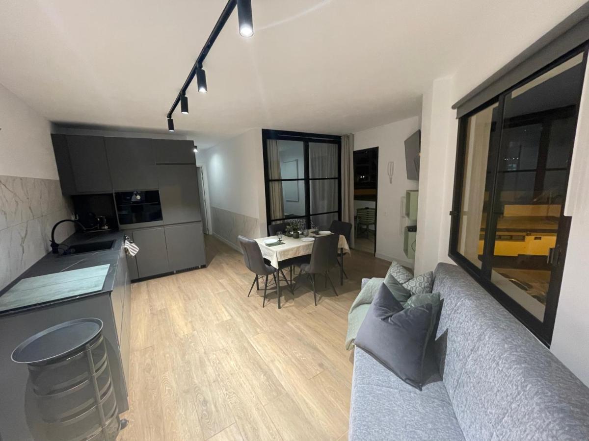 Tenerifeopenhome Central Corner Relax, Wifi, Breakfast, Beach Los Cristisnos Arona  Exterior photo
